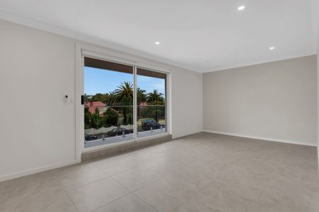 25 Mansfield Street, Thornbury VIC 3071 - Photo 2
