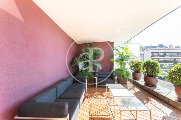 Penthouse for rent in Sant Gervasi - Photo 1