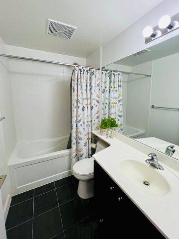 For Lease - 4033 Hurontario Street Unit# 312, Mississauga, Ontario - Photo 5