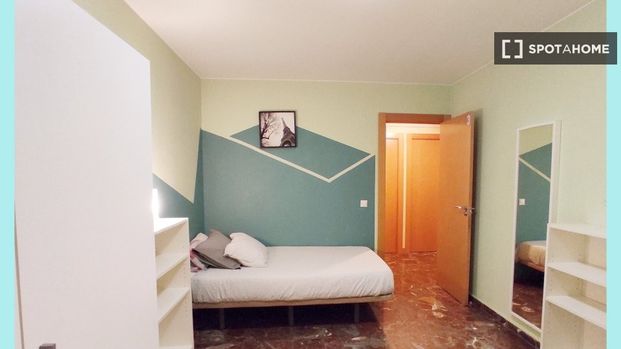 zaragoza, Aragon 50010 - Photo 1