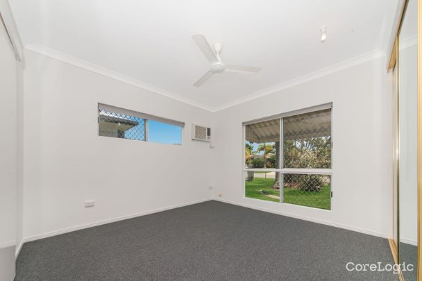 4 St Ives Street, Mount Louisa. - Photo 1