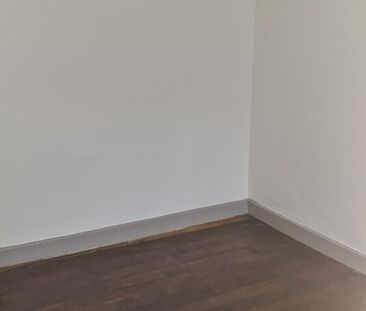 Apartment - Photo 3