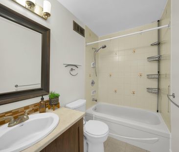 For Lease - 2832 Mozart Court, Blossom Park - Airport and Area, Ont... - Photo 3