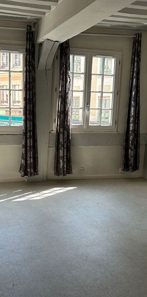 Location Appartement 1 pièce 27m² ROUEN 76000 - Photo 1