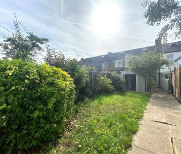 1 bedroom in Cordwallis Road, Maidenhead - Photo 1