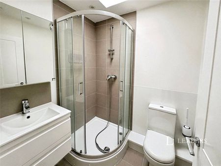 1 bedroom apartment to rent Buckingham Place, Brighton, East Sussex, BN1 - Photo 3