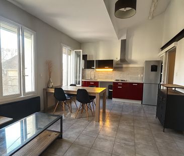 Location Appartement 3 pièces 50m² NIMES 30900 - Photo 1