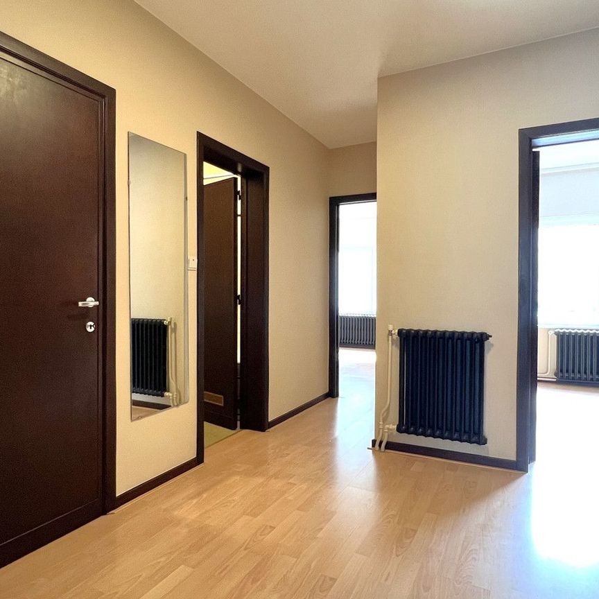 Ruim 2-slaapkamer appartement, Mariakerke - Oostende - Photo 1