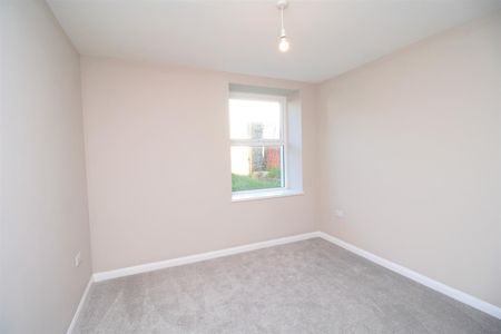 Apsley Road, Plymouth - Photo 2