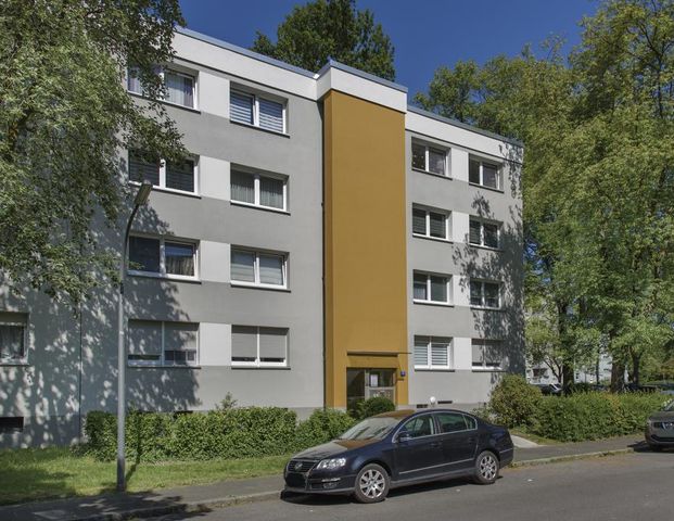 Schöne 3-Zimmer- Erdgeschosswohnung in Dortmund-Scharnhorst!! - Foto 1