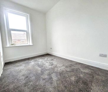 3 bed flat to rent in NE28 - Photo 1