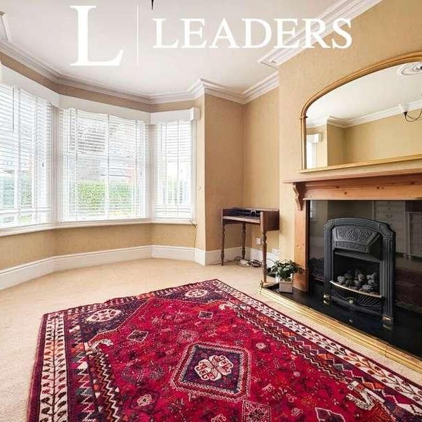 Vernon Park Road, Worcester, WR2 - Photo 1