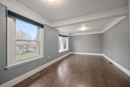 For Lease - 92 Hincks Street Unit# 2, St. Thomas, Ontario - Photo 2