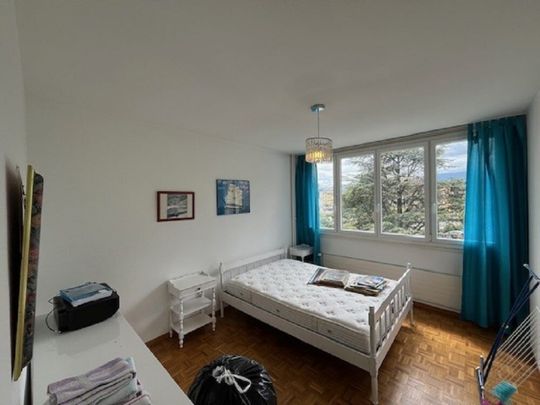Agréable appartement de 2 pièces au 3ème étage - Photo 1