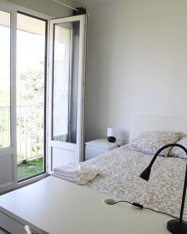 3 CHAMBRES DANS T4 QUARTIER HIPPODROME/FACULTÉ - Photo 2