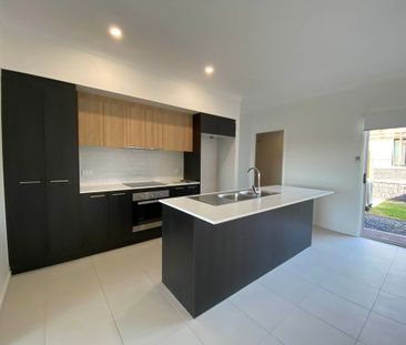 2 Willandra Way, Edgeworth - Photo 6