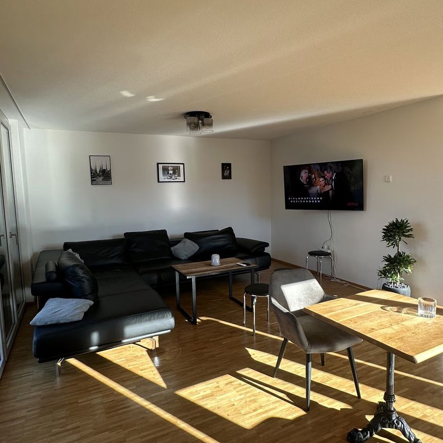 2.5 Zimmer, 88 m², 6. Stock - Foto 1