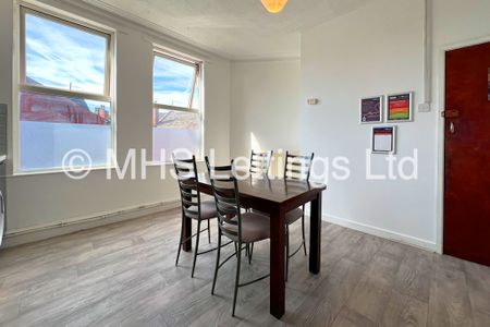 1 Bedroom Shared Flat for rent in Queens Road - Photo 4