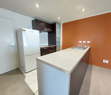 2 Bedroom City Apartment - Photo 5