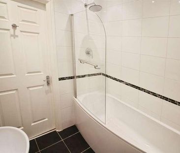 Castle Lodge Square, LS26 - Photo 4