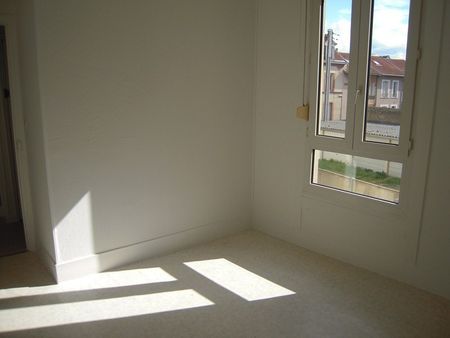 RUE ROGER SALENGRO, Reims - Photo 4