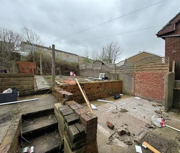 3 bedroom semi-detached house to rent - Photo 6