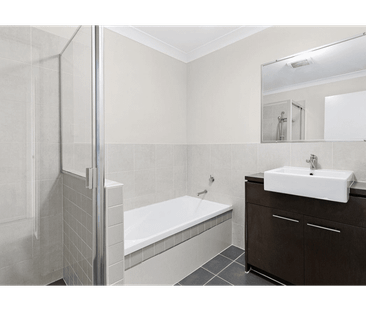 Modern, Low-Maintenance Living in Prime Wakerley Location - Photo 6