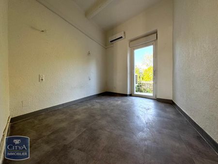Location Appartement 2 pièces 28m² SORGUES 84700 - Photo 2