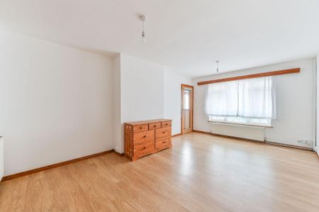 3 bedroom semi-detached house to rent - Photo 3