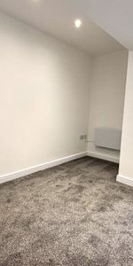 Wellington Street - Photo 4