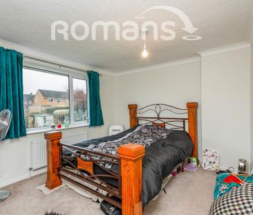 4 bedroom semi-detached house to rent - Photo 3