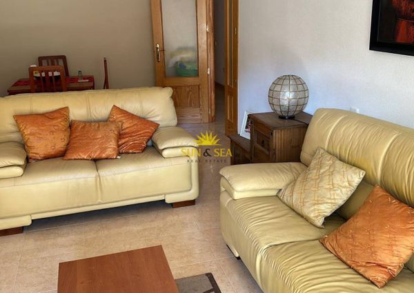 2 BEDROOM APARTMENT - ALMORADÍ