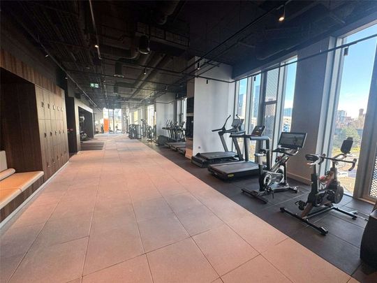 BRAND NEW DEVELOPMENT! | One Double Bedroom | Fully Furnished apartment | Luxury Residents' Gym & On Site Facilities - Photo 1