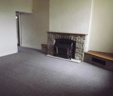 3 bed terraced house to rent in Lowerhouse Lane, Burnley, BB12 - Photo 3