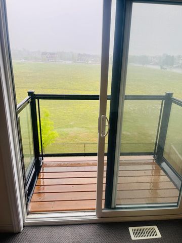 For Lease - 39 Lake Trail Way, Whitby, Ontario - Photo 3