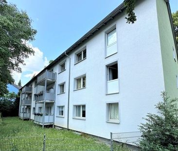 Frisch renovierte 2-Zi.-Whg. mit Tageslichtbad und neuer Einbauküche - Foto 3