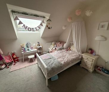 3 bedroom semi-detached house to rent - Photo 6