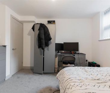 5 bedroom house to rent - Photo 4
