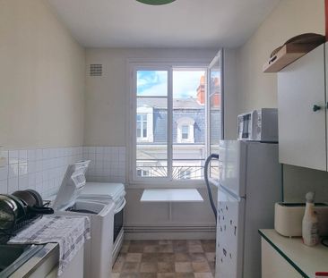 Location Appartement 3 pièces 58m² TOURS 37000 - Photo 6
