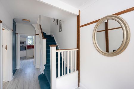 4 Bed Terraced House, Wiverton Road, SE26 - Photo 4