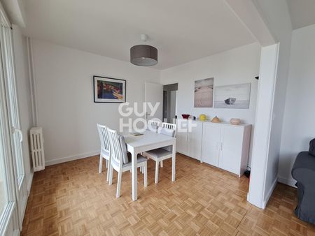 Location Appartement 4 pièces 94m² - Photo 2