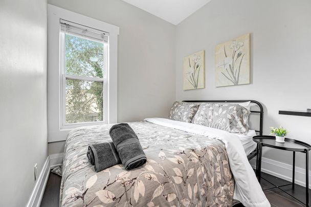 For Lease - 556 King Street Unit# 2, Hamilton, Ontario - Photo 1