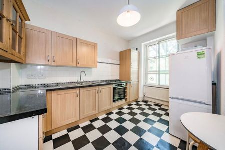 3 bedroom flat to rent - Photo 5