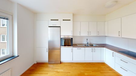 Sommarrogatan, Eskilstuna - Photo 2