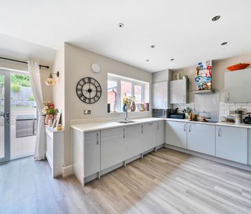 Fiske Close, CB10, Saffron Walden - Photo 2