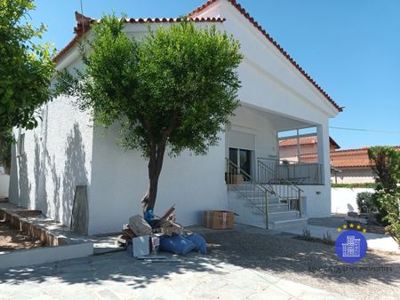 Μονοκατοικία 190 τ.μ. προς ενοικίαση - Photo 5