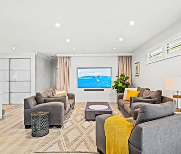15 Walder Crescent, Avoca Beach - Photo 1