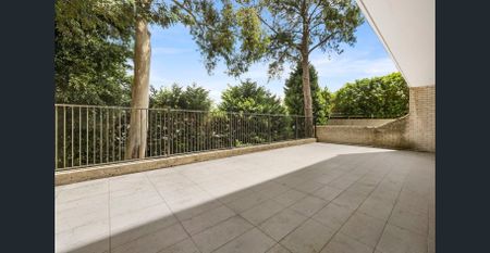 Newly Renovated Two Bedroom Apartment with Super-Sized Balcony - Photo 5