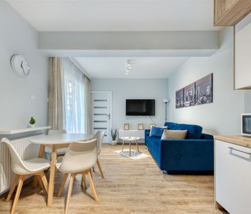 Łódź, Bałuty, Marysin, Okopowa - Photo 2