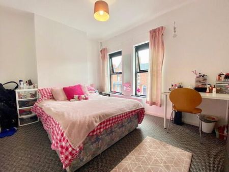 33 St Albans Gardens, Belfast, BT9 5DR - Photo 4